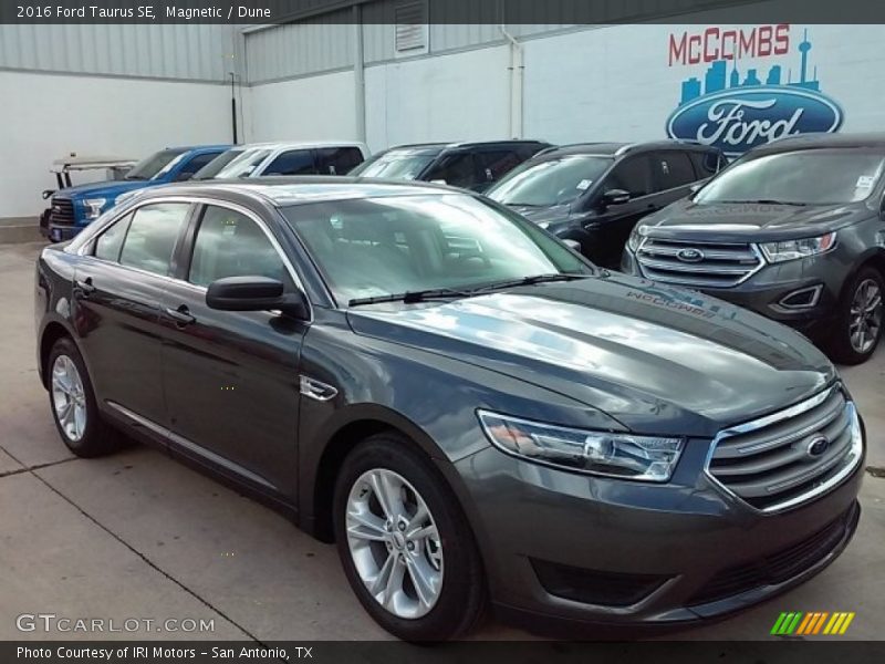 Magnetic / Dune 2016 Ford Taurus SE