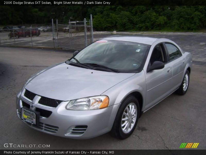 Bright Silver Metallic / Dark Slate Grey 2006 Dodge Stratus SXT Sedan