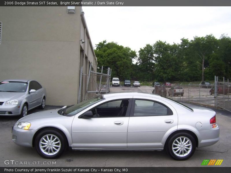 Bright Silver Metallic / Dark Slate Grey 2006 Dodge Stratus SXT Sedan