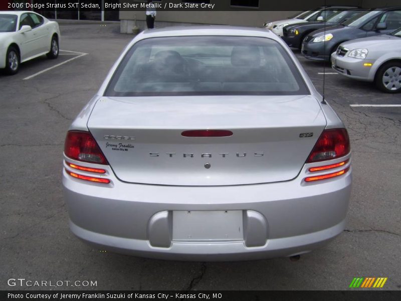 Bright Silver Metallic / Dark Slate Grey 2006 Dodge Stratus SXT Sedan