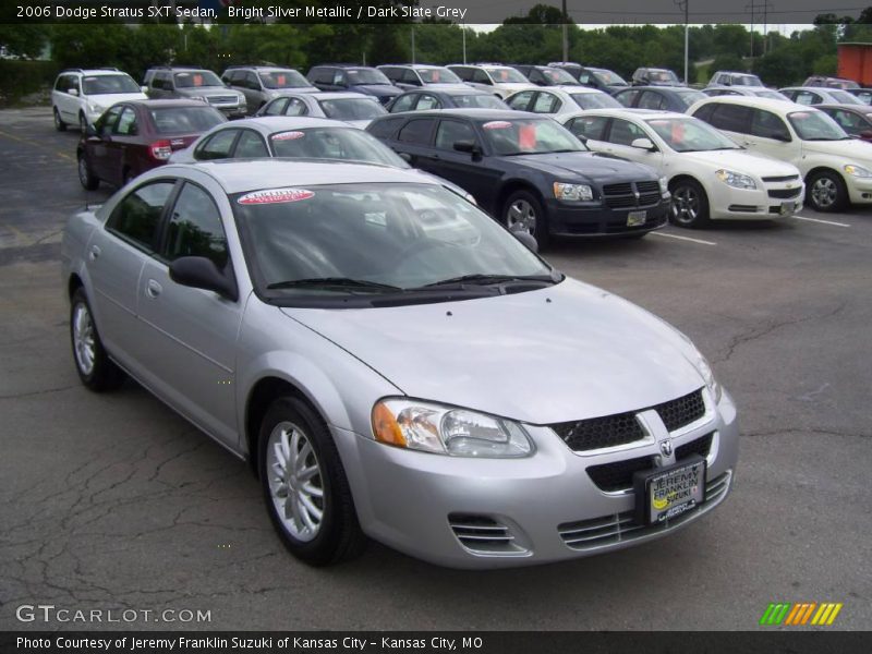 Bright Silver Metallic / Dark Slate Grey 2006 Dodge Stratus SXT Sedan