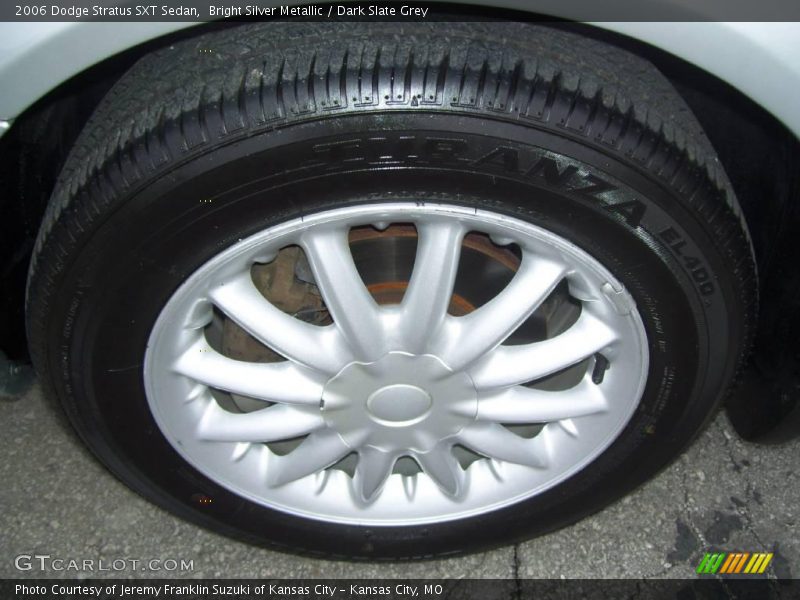 Bright Silver Metallic / Dark Slate Grey 2006 Dodge Stratus SXT Sedan