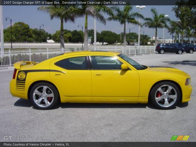 Detonator Yellow Clearcoat / Dark Slate Gray 2007 Dodge Charger SRT-8 Super Bee