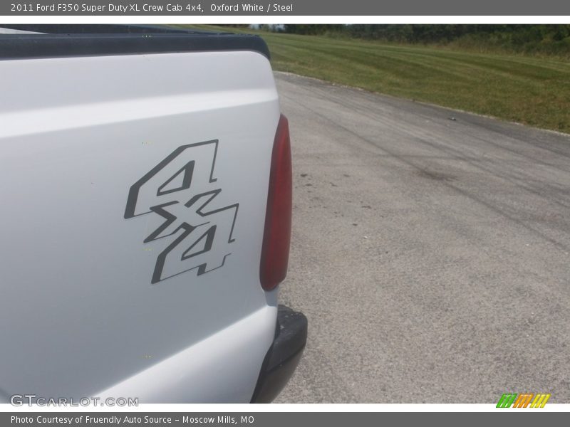 Oxford White / Steel 2011 Ford F350 Super Duty XL Crew Cab 4x4