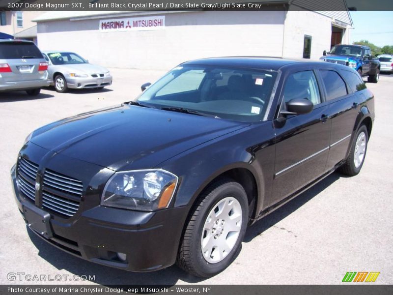 Brilliant Black Crystal Pearl / Dark Slate Gray/Light Slate Gray 2007 Dodge Magnum SXT