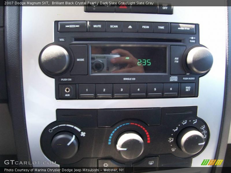 Brilliant Black Crystal Pearl / Dark Slate Gray/Light Slate Gray 2007 Dodge Magnum SXT