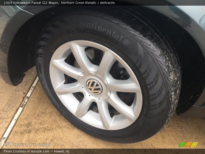 Northern Green Metallic / Anthracite 2004 Volkswagen Passat GLS Wagon
