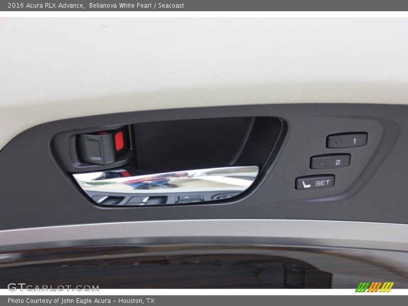 Bellanova White Pearl / Seacoast 2016 Acura RLX Advance