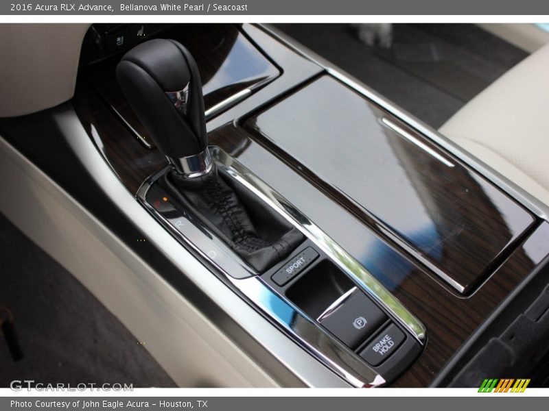 Bellanova White Pearl / Seacoast 2016 Acura RLX Advance