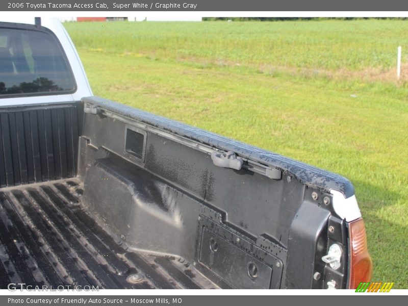 Super White / Graphite Gray 2006 Toyota Tacoma Access Cab