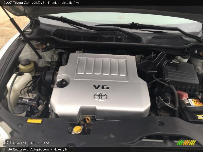 Titanium Metallic / Ash 2007 Toyota Camry XLE V6