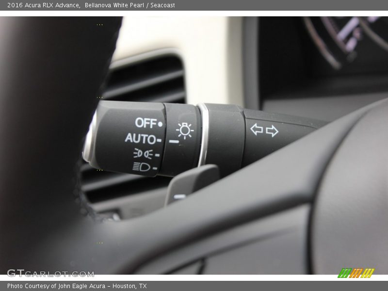 Bellanova White Pearl / Seacoast 2016 Acura RLX Advance