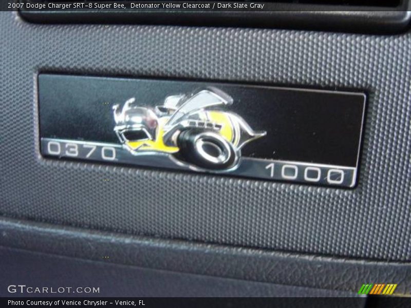 Detonator Yellow Clearcoat / Dark Slate Gray 2007 Dodge Charger SRT-8 Super Bee