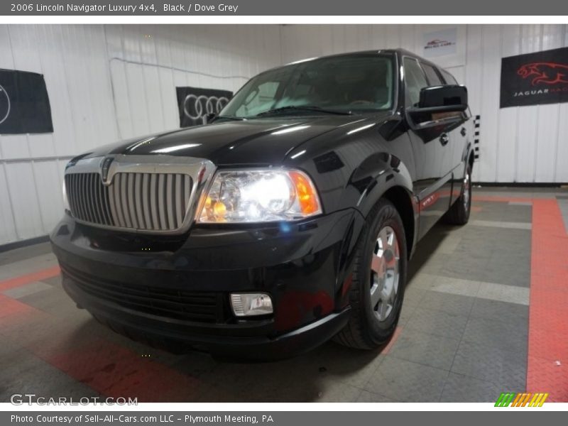 Black / Dove Grey 2006 Lincoln Navigator Luxury 4x4