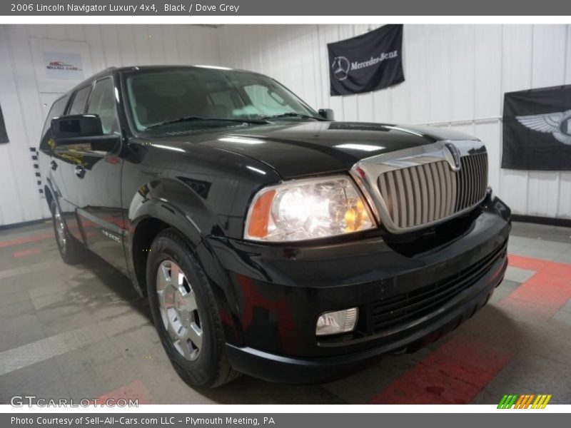 Black / Dove Grey 2006 Lincoln Navigator Luxury 4x4