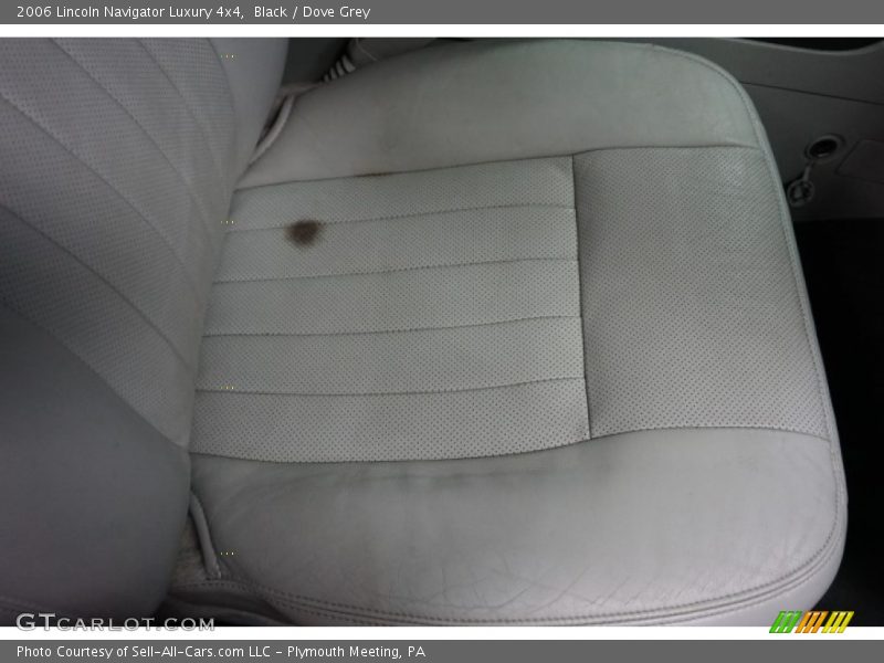 Black / Dove Grey 2006 Lincoln Navigator Luxury 4x4