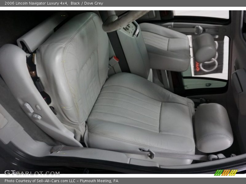 Black / Dove Grey 2006 Lincoln Navigator Luxury 4x4