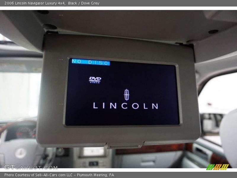 Black / Dove Grey 2006 Lincoln Navigator Luxury 4x4