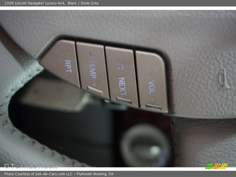 Black / Dove Grey 2006 Lincoln Navigator Luxury 4x4