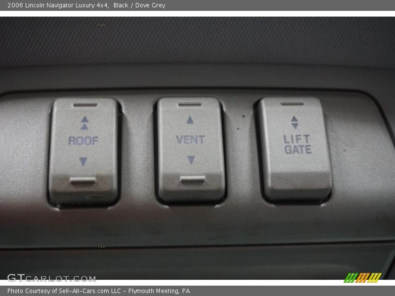 Black / Dove Grey 2006 Lincoln Navigator Luxury 4x4