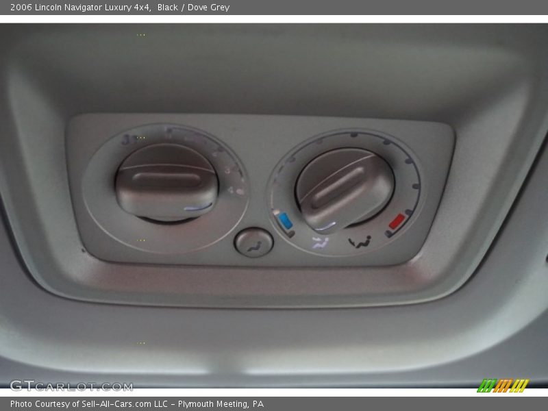 Black / Dove Grey 2006 Lincoln Navigator Luxury 4x4