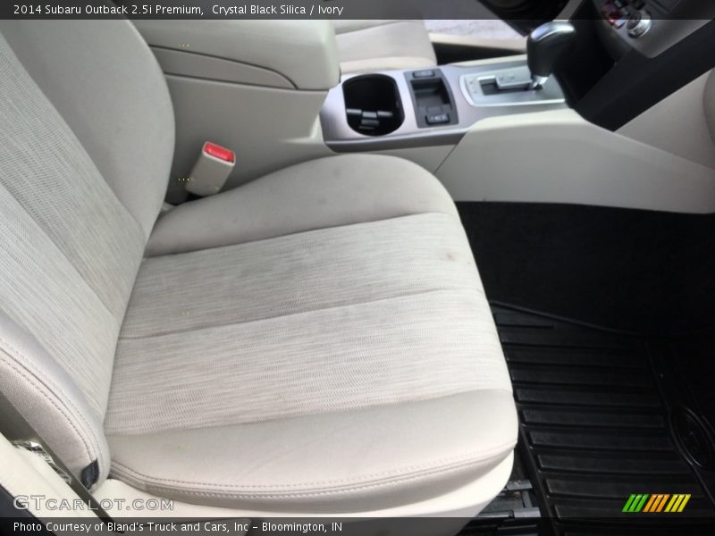 Crystal Black Silica / Ivory 2014 Subaru Outback 2.5i Premium