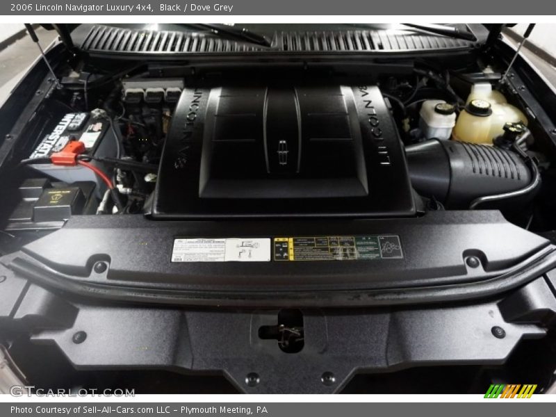 Black / Dove Grey 2006 Lincoln Navigator Luxury 4x4