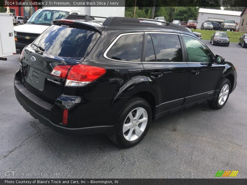Crystal Black Silica / Ivory 2014 Subaru Outback 2.5i Premium