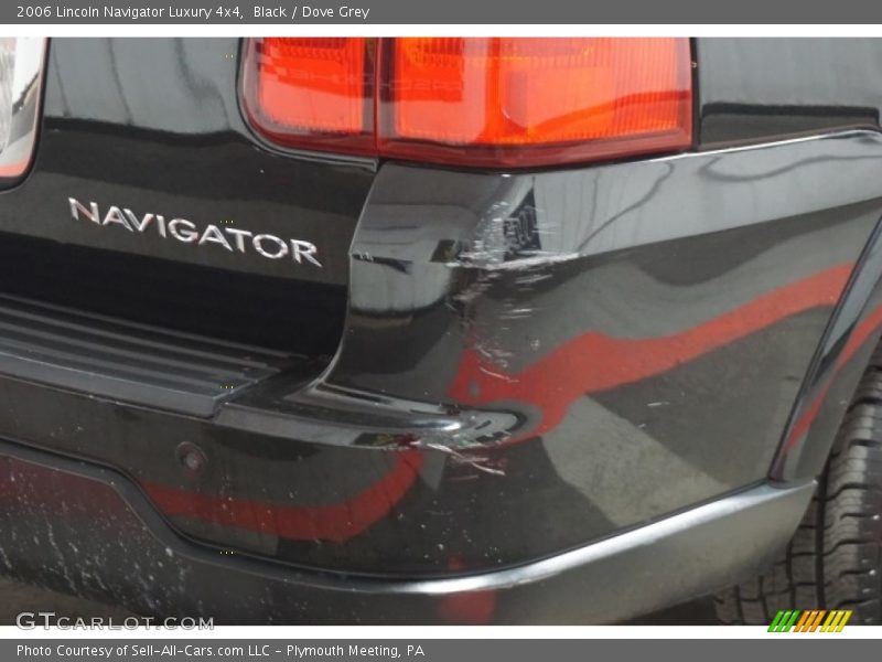 Black / Dove Grey 2006 Lincoln Navigator Luxury 4x4