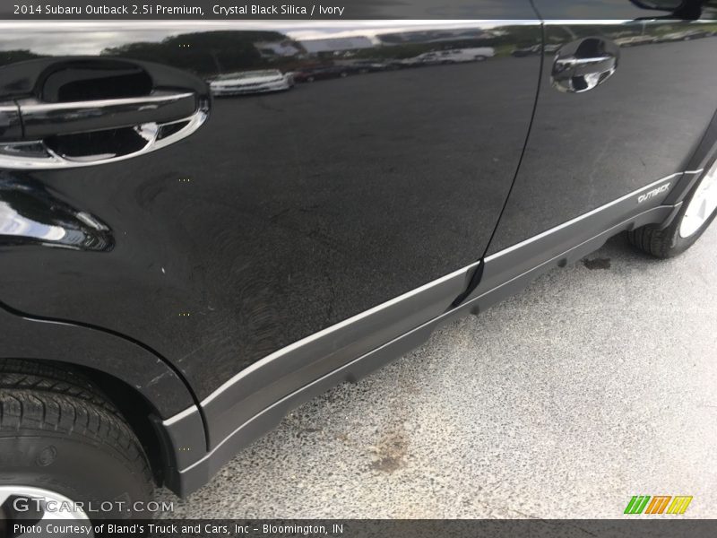 Crystal Black Silica / Ivory 2014 Subaru Outback 2.5i Premium