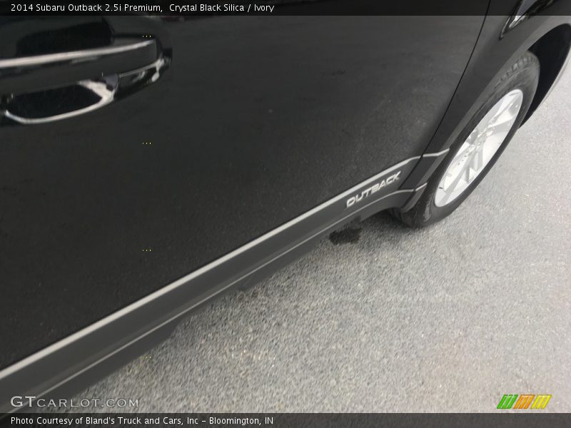 Crystal Black Silica / Ivory 2014 Subaru Outback 2.5i Premium