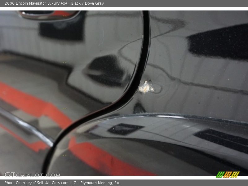 Black / Dove Grey 2006 Lincoln Navigator Luxury 4x4