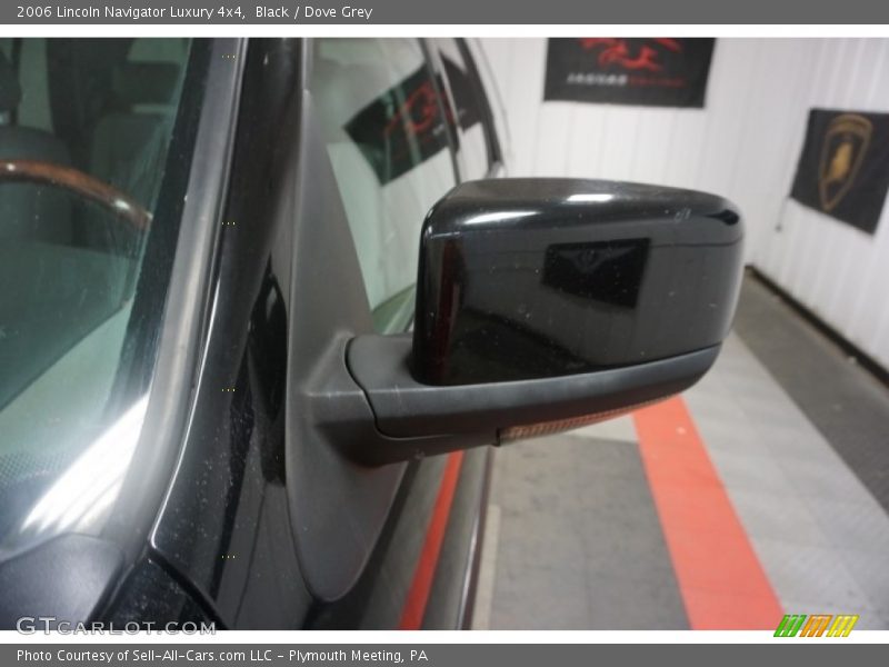 Black / Dove Grey 2006 Lincoln Navigator Luxury 4x4