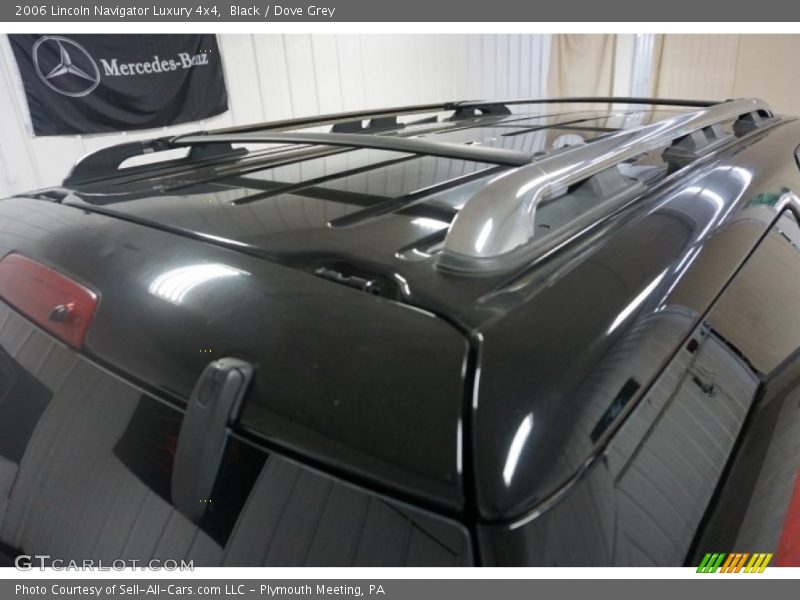 Black / Dove Grey 2006 Lincoln Navigator Luxury 4x4