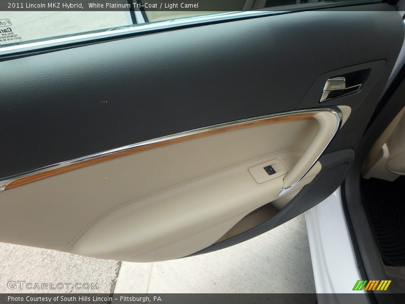 White Platinum Tri-Coat / Light Camel 2011 Lincoln MKZ Hybrid