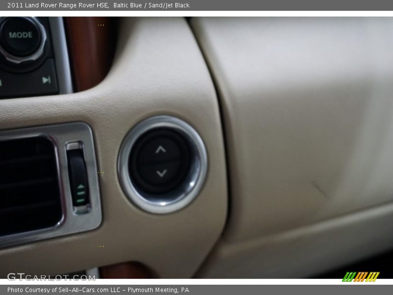 Baltic Blue / Sand/Jet Black 2011 Land Rover Range Rover HSE