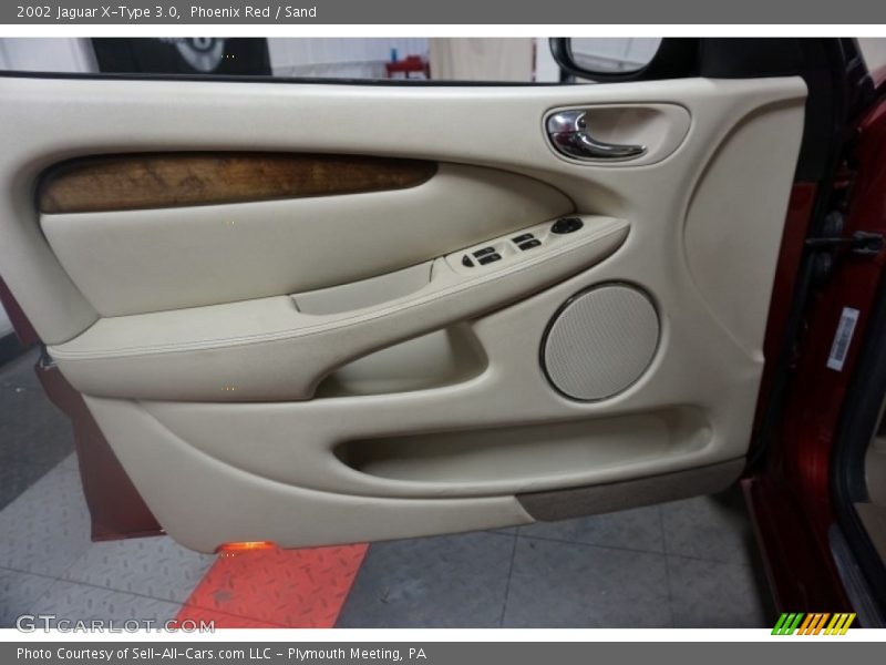 Phoenix Red / Sand 2002 Jaguar X-Type 3.0