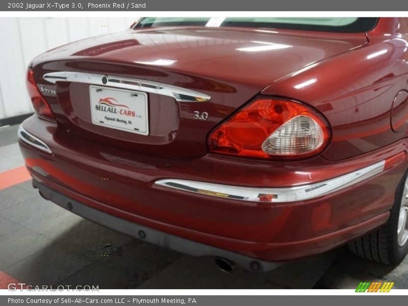 Phoenix Red / Sand 2002 Jaguar X-Type 3.0