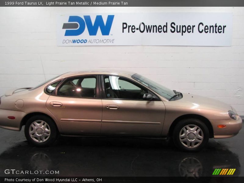 Light Prairie Tan Metallic / Medium Prairie Tan 1999 Ford Taurus LX