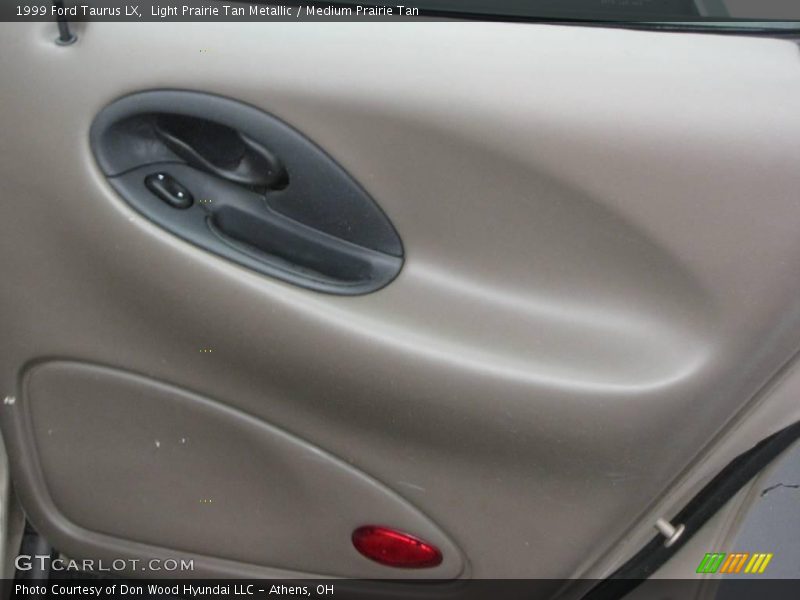 Light Prairie Tan Metallic / Medium Prairie Tan 1999 Ford Taurus LX