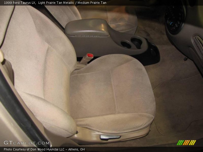 Light Prairie Tan Metallic / Medium Prairie Tan 1999 Ford Taurus LX