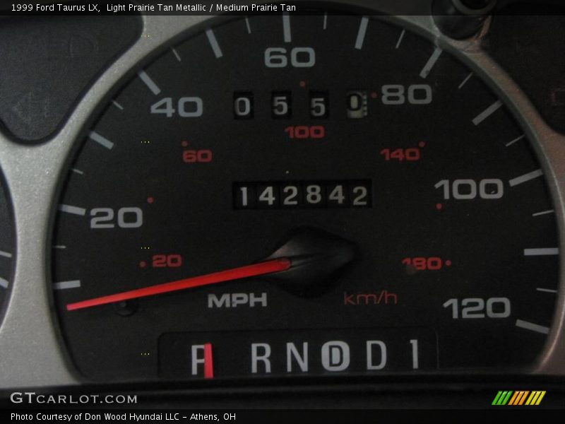 Light Prairie Tan Metallic / Medium Prairie Tan 1999 Ford Taurus LX