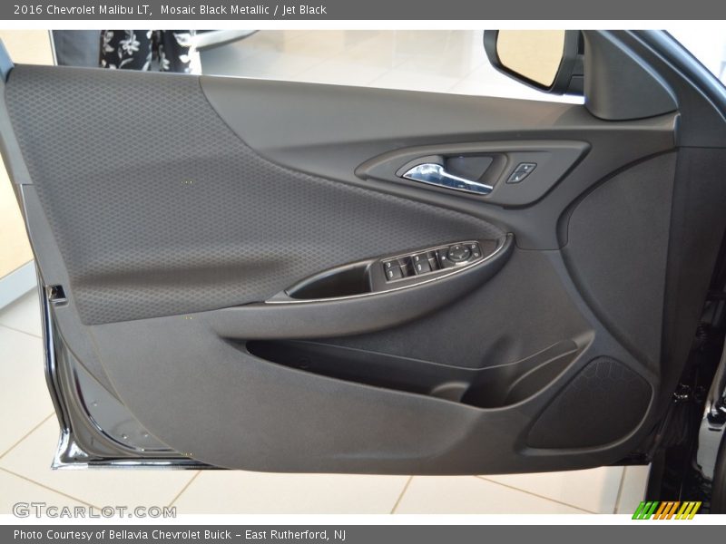 Mosaic Black Metallic / Jet Black 2016 Chevrolet Malibu LT