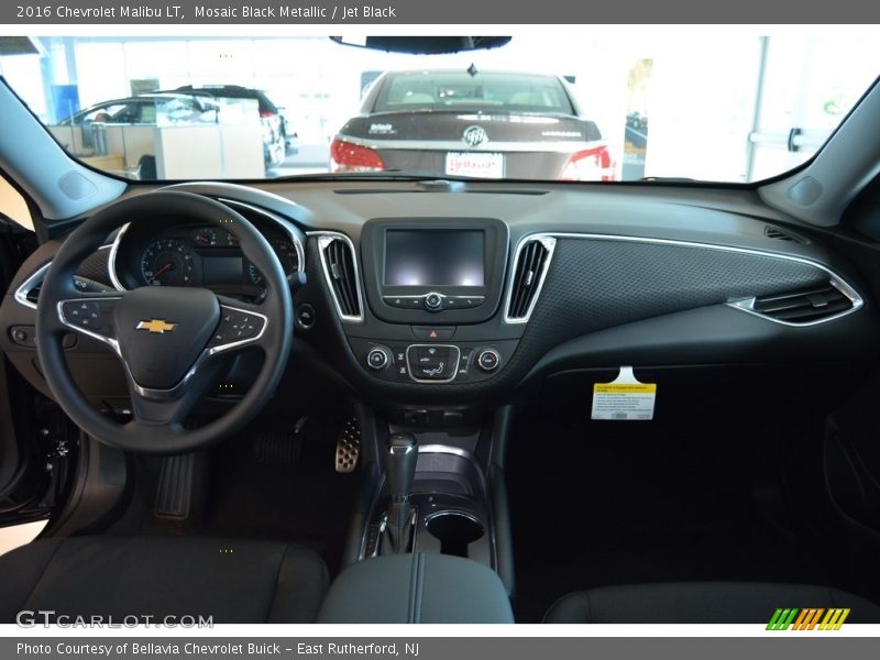 Mosaic Black Metallic / Jet Black 2016 Chevrolet Malibu LT
