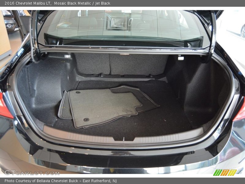 Mosaic Black Metallic / Jet Black 2016 Chevrolet Malibu LT