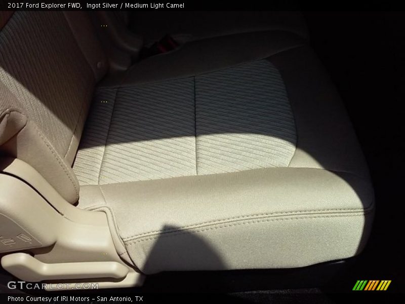 Ingot Silver / Medium Light Camel 2017 Ford Explorer FWD