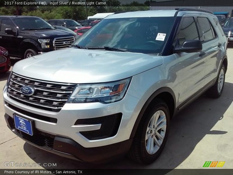 Ingot Silver / Medium Light Camel 2017 Ford Explorer FWD