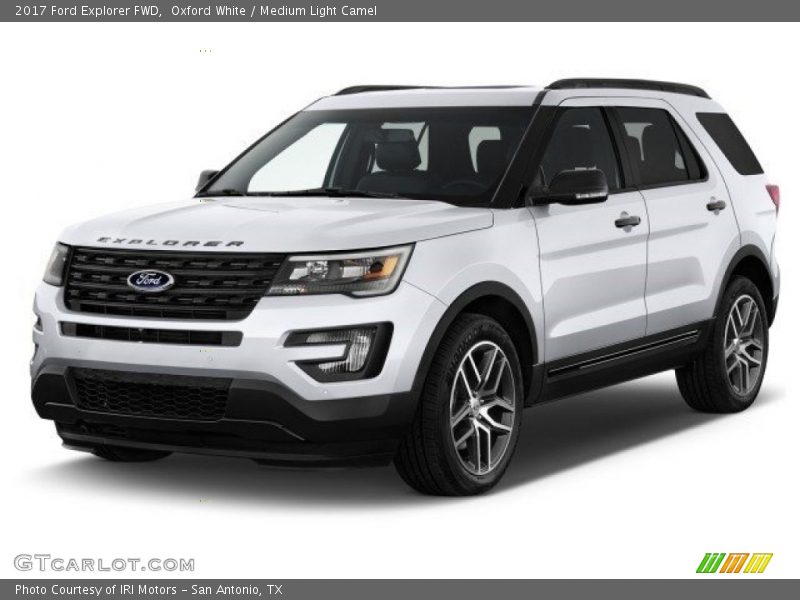 Oxford White / Medium Light Camel 2017 Ford Explorer FWD