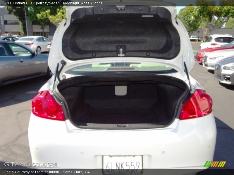 Moonlight White / Stone 2010 Infiniti G 37 Journey Sedan