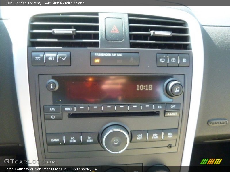 Gold Mist Metallic / Sand 2009 Pontiac Torrent